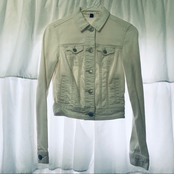 American Eagle White Jean Jacket - Picture 1 of 5